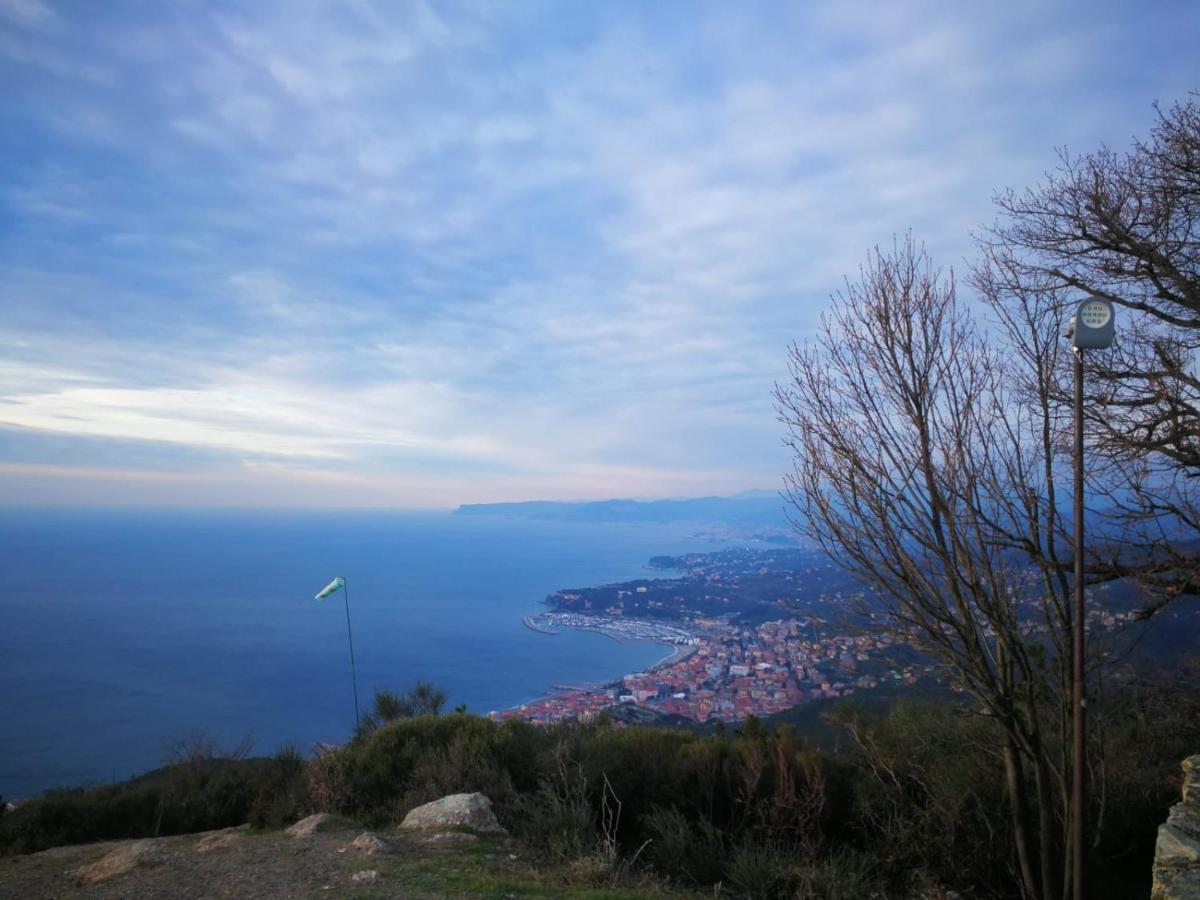Soggiorno Mirabella Varazze Exterior foto